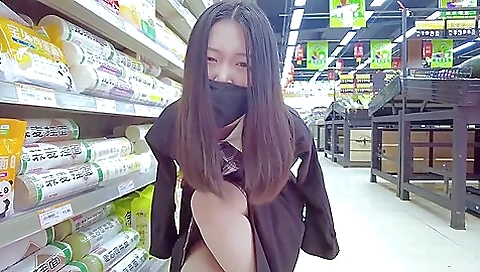 Chinese Bondage - Bound And Electrified In Public Chinese Bondage - Bound And Electrified In Public