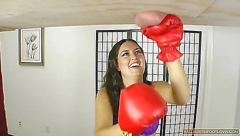 Ballbusting Testicle